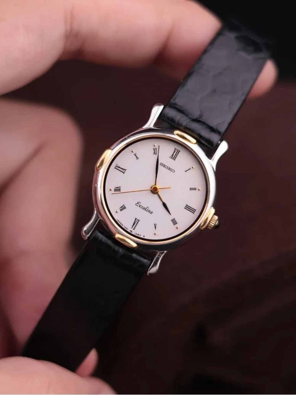 Vintage 1987 Seiko Exceline 1221-0170 Women’s Watch